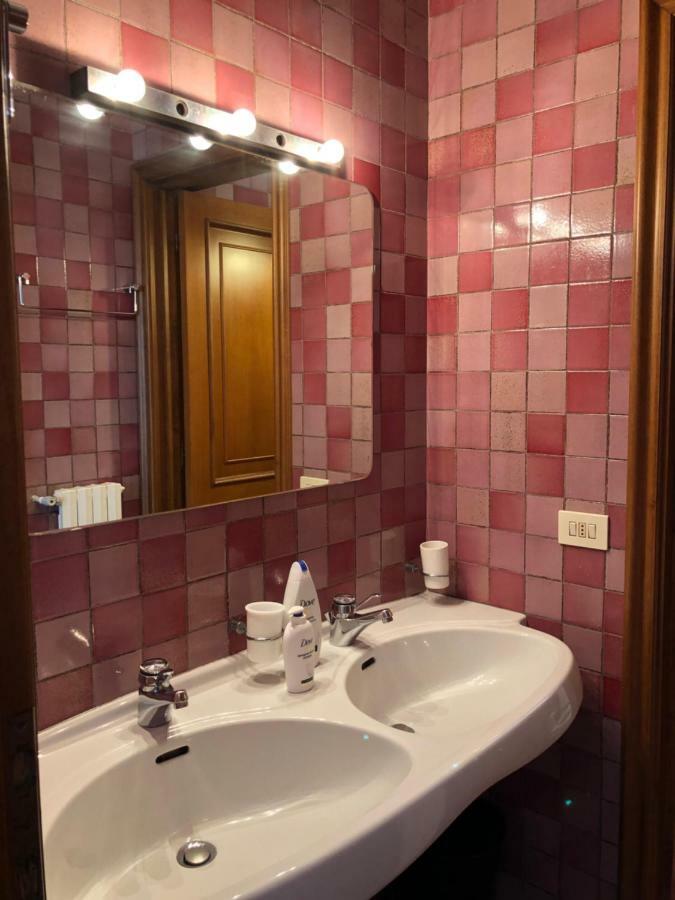 Portofino Seaview Apartment, 50 Meters From The Beach, Free Parking, Air Conditioning Paraggi Exteriör bild